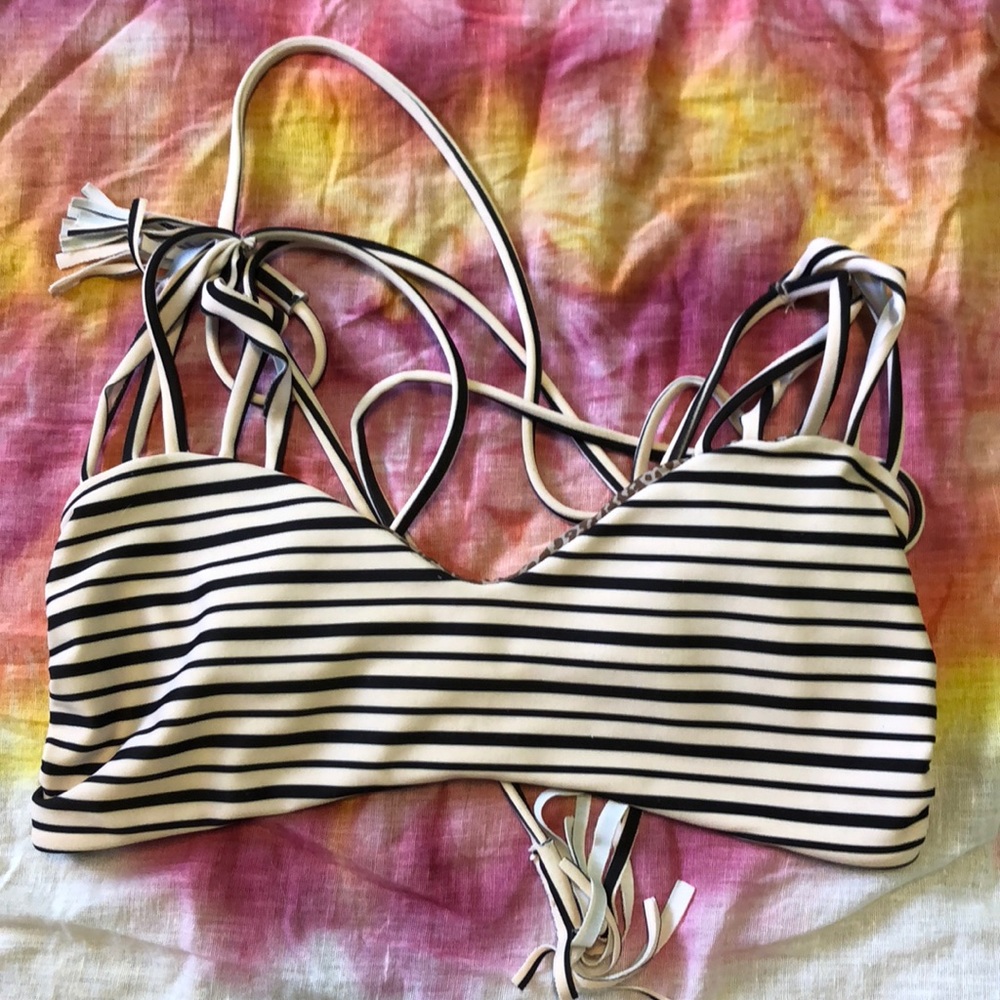 Acacia krobokan in classic